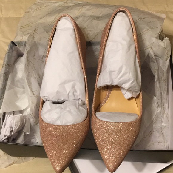 BRAND NEW! Rose Gold Glitter Pumps! - Picture 3 of 6